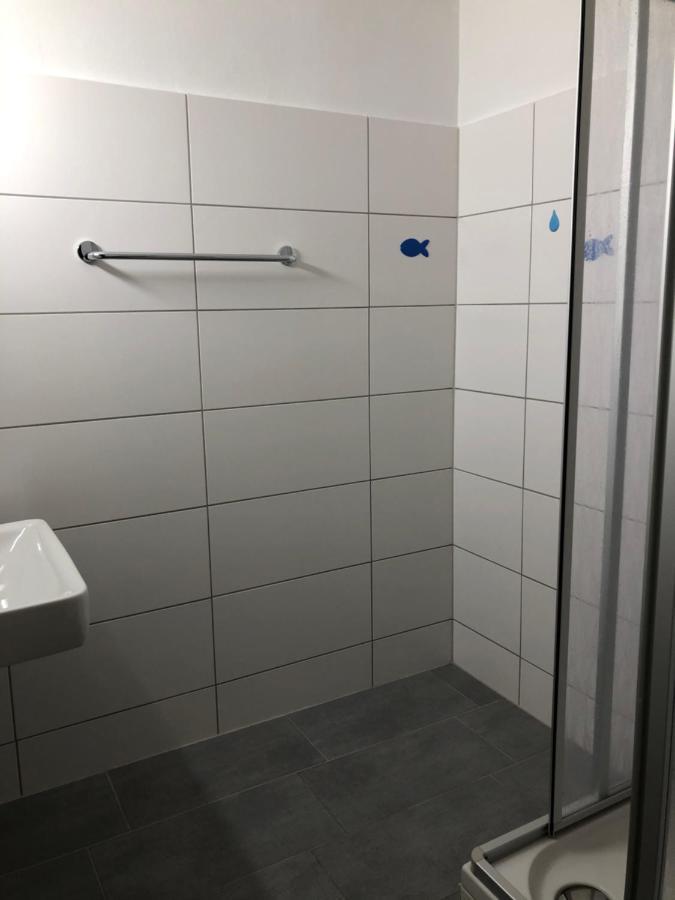 Gastehaus Penny Rooms N Hallein Exteriör bild